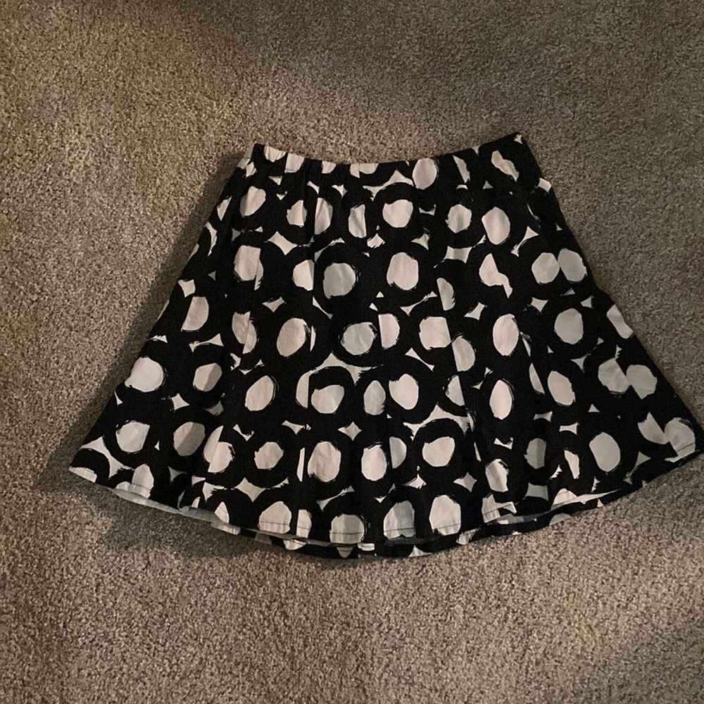Black and white patterned skirt